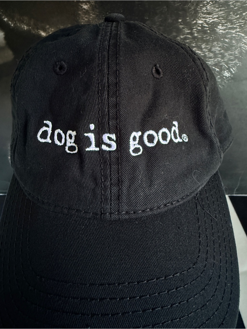 Black Baseball Cap - - Picture 2 of 5